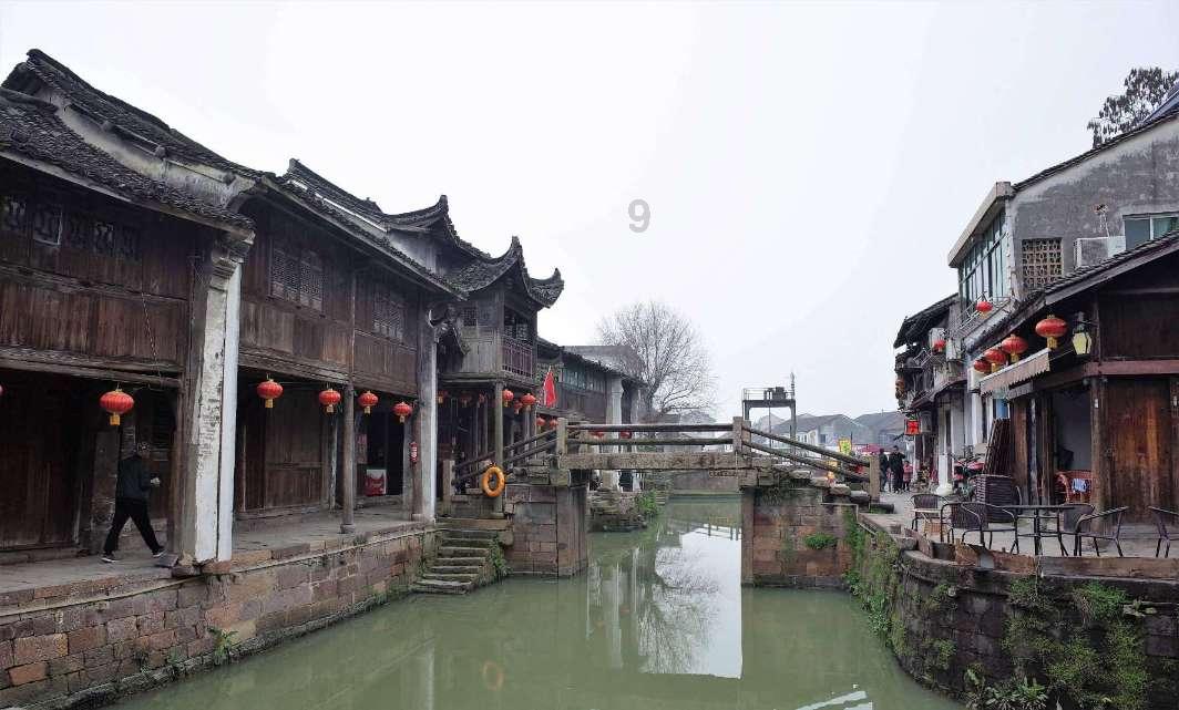 波音飞机又出事!美一货机飞行时发动机出故障